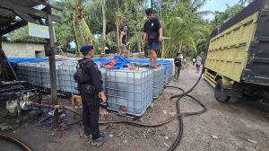 Gegana Brimob Polda Lampung Back Up Ungkap Kasus BBM Ilegal, 203 Ribu Liter Diamankan